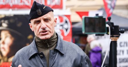 Olszański bez partii. Wykreślono Rodaków Kamratów