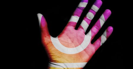 Instagram rozpoczyna globalną walkę z fałszem. Testy w USA zostały zakończone