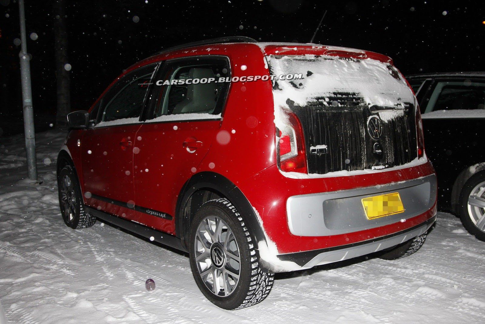 Volkswagen Cross up!