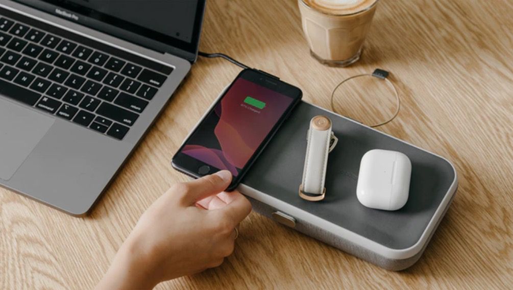 Organizer na miarę 2020 roku. Orbitkey Nest to etui na gadżety z ładowaniem indukcyjnym 4