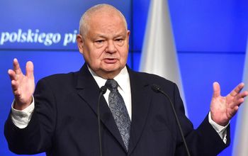 Stopy w dół po raz drugi w tym roku. RPP zaskoczyła. Glapiński tłumaczy