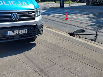 Zderzenie hulajnogi z samochodem osobowym na toruńskim Rubinkowie