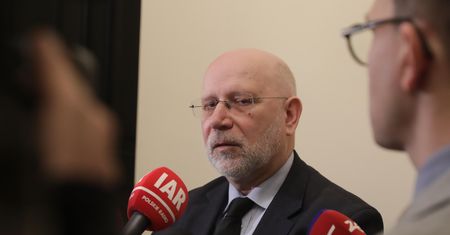 KRRiT wstrzymuje wypłaty dla TVP i Polskiego Radia