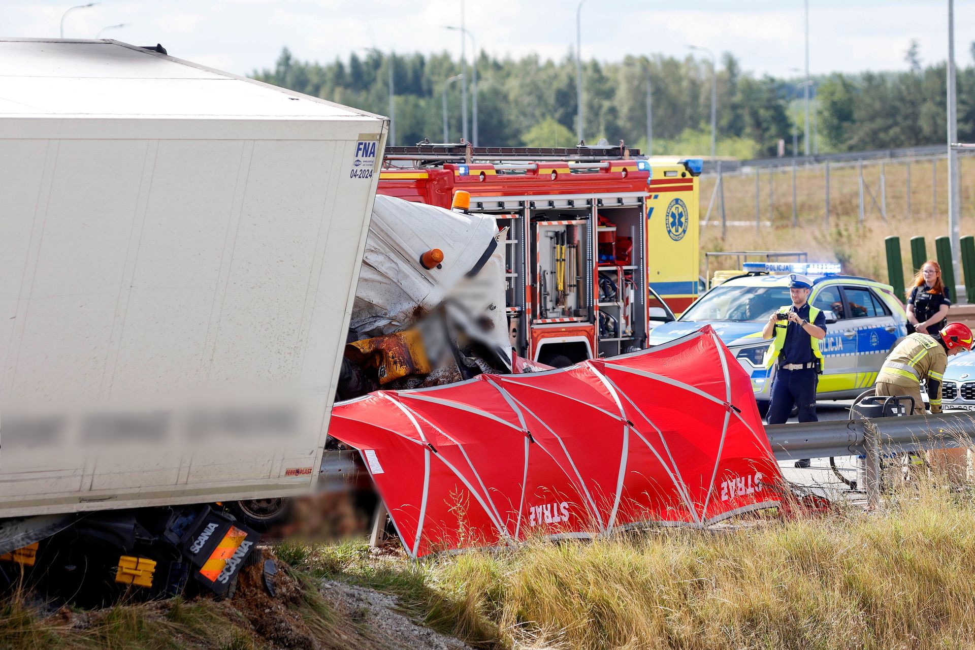 Tragedia na A1 w Mykanowie: Ciężarówka wjechała w ekipę remontową – 4 ofiary śmiertelne