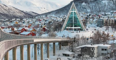 Tromsø - piękne i dzikie miasto. Mówią, że to wrota do Arktyki