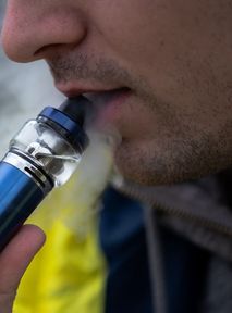 No more vapes. Government at war over youth health