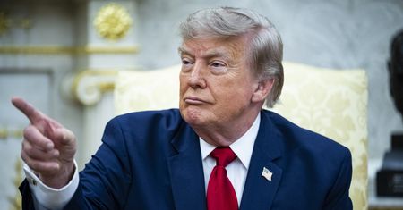 Trump zaskoczył podczas spotkania. "Jest młody i przystojny"
