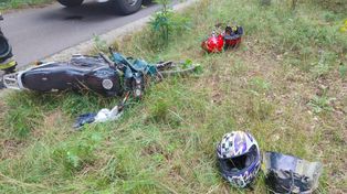 Orzelec: Nie żyje motocyklista przygnieciony przez motocykl