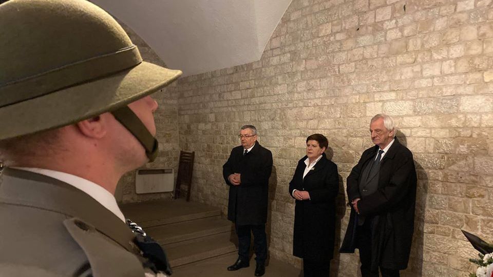  Beata Szydło, Ryszard Terlecki i Andrzej Adamczyk na Wawelu