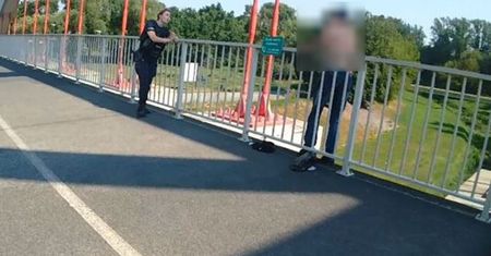 Stał za barierkami mostu 700-lecia Lublina, chciał skoczyć. 42-latek miał ponad 2,5 promila alkoholu