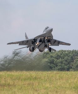 Nadarzyce. Media: pilot MiG-29 przypadkowo ostrzelał drugi myśliwiec na ćwiczeniach