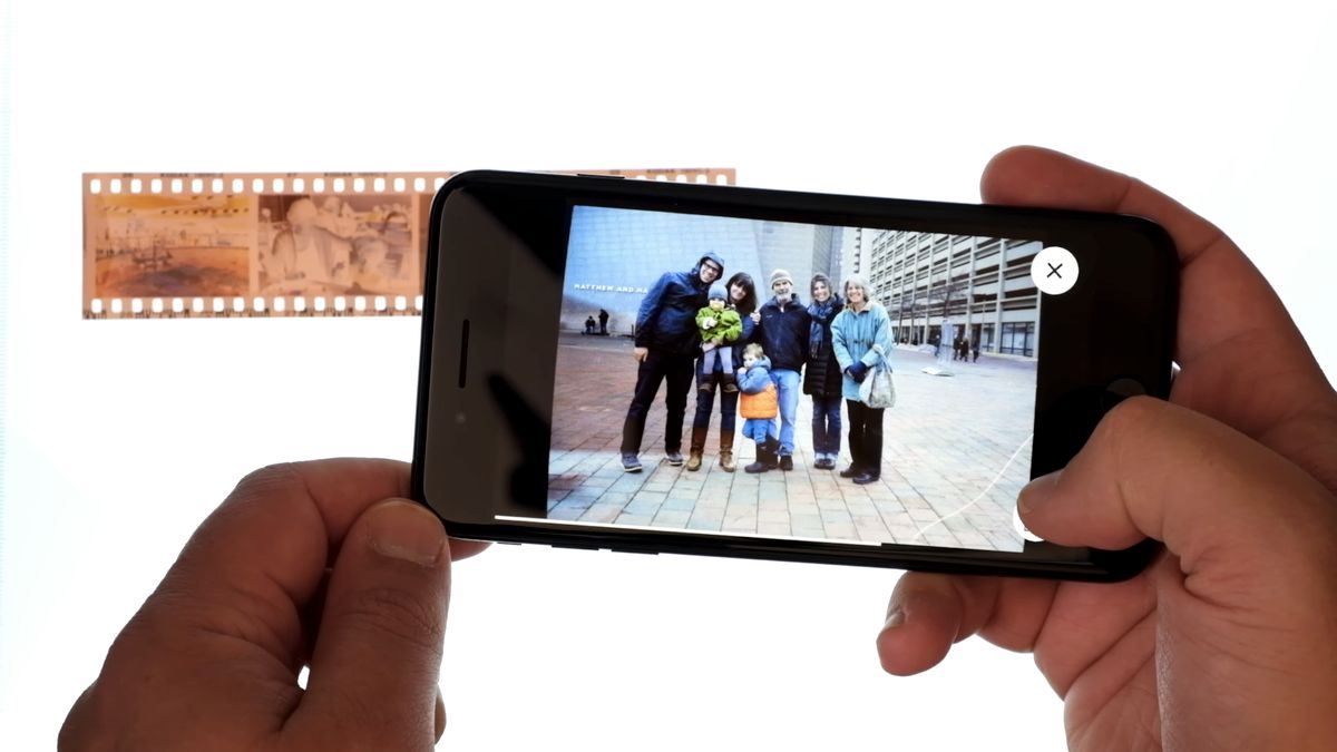 Nie masz skanera do negatywów? Z pomocą przychodzi aplikacja FilmLab 1