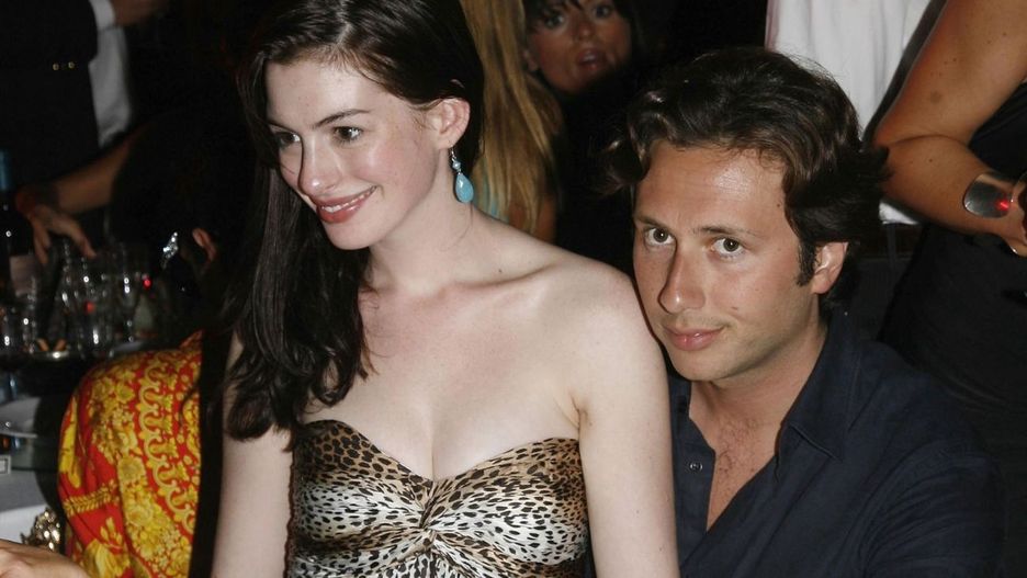 Anne Hathaway i Raffaello Follieri rozstali się po skandalu