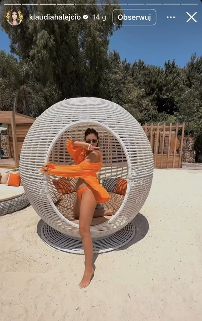 Klaudia Halejcio i plażowy look