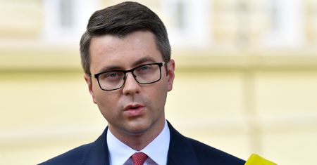 UE groźniejsza od Putina? Rzecznik rządu o słowach prof. Krasnodębskiego