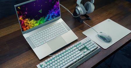 Nowe laptopy Razer Blade 15 – jeden z nich w limitowanej edycji