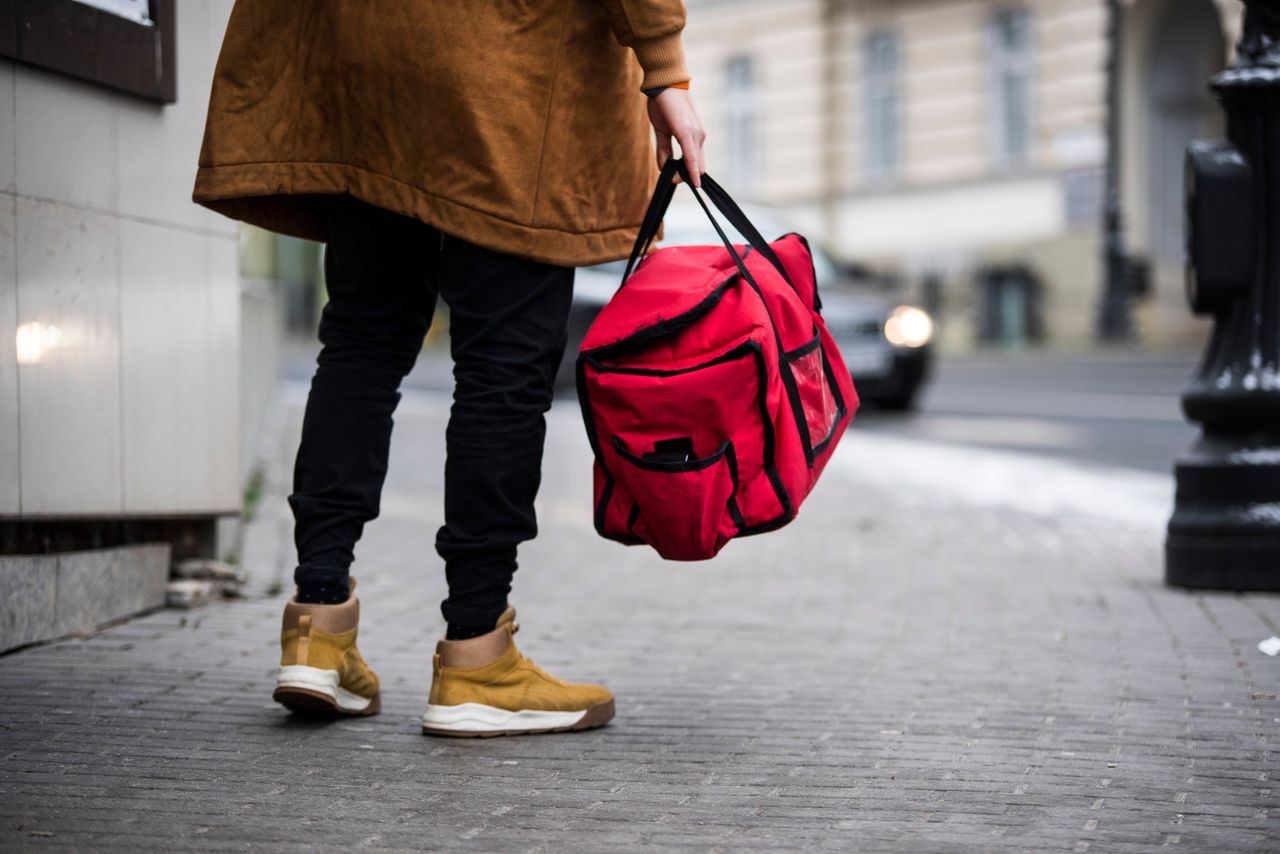 Aktywne lato. Sezon wakacyjny napędza branżę food delivery