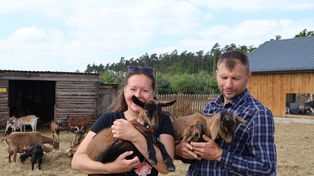 Kozia Dolina w Ojrzanowie. Stado się rozrasta, gości w gospodarstwie przybywa