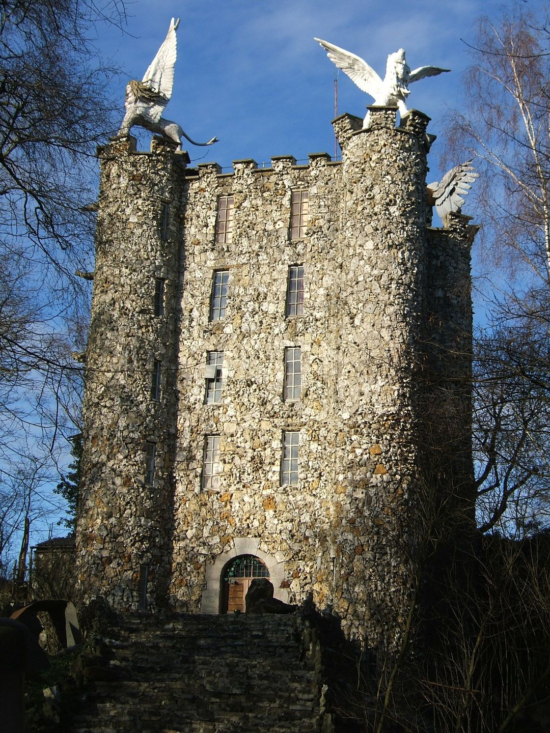 Wieża Eben-Ezer, Belgia