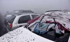 Norwegowie załamani. Utknęli w popiele, a wulkan nie śpi