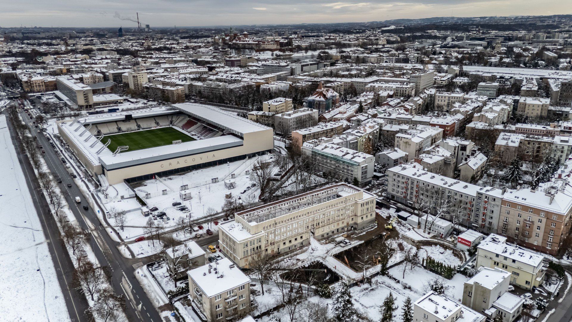 Pomysł utworzenia parku kulturowego w części Zwierzyńca ma związek z budową hotelu w dawnej siedzibie Miastoprojektu. Inwestycja ta budzi w Krakowie ogromne  kontrowersje