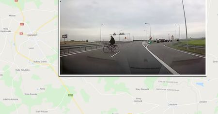 Rowerzysta na drodze S17. Kierowca cudem uniknął zderzenia