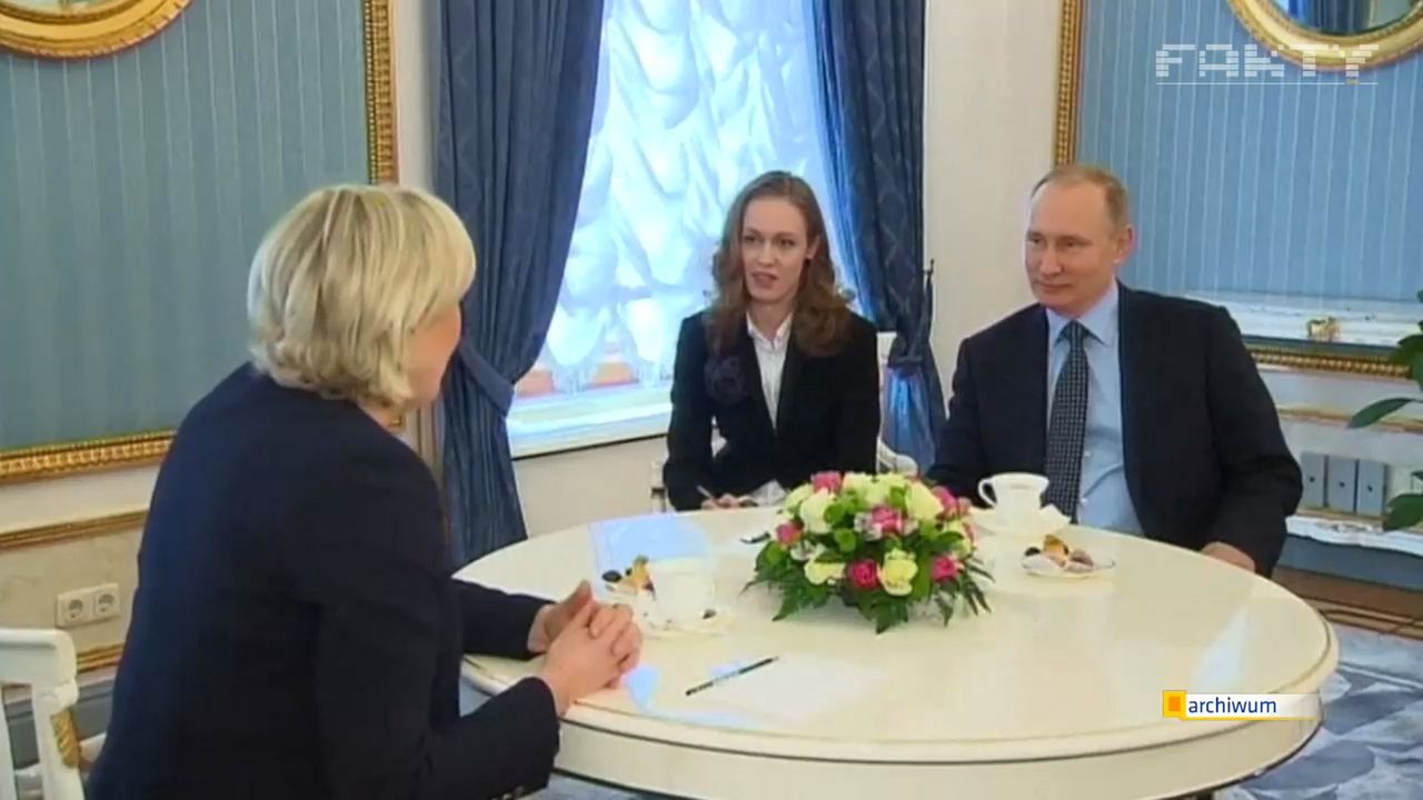 Marie Le Pen i Putin w "Faktach" TVN