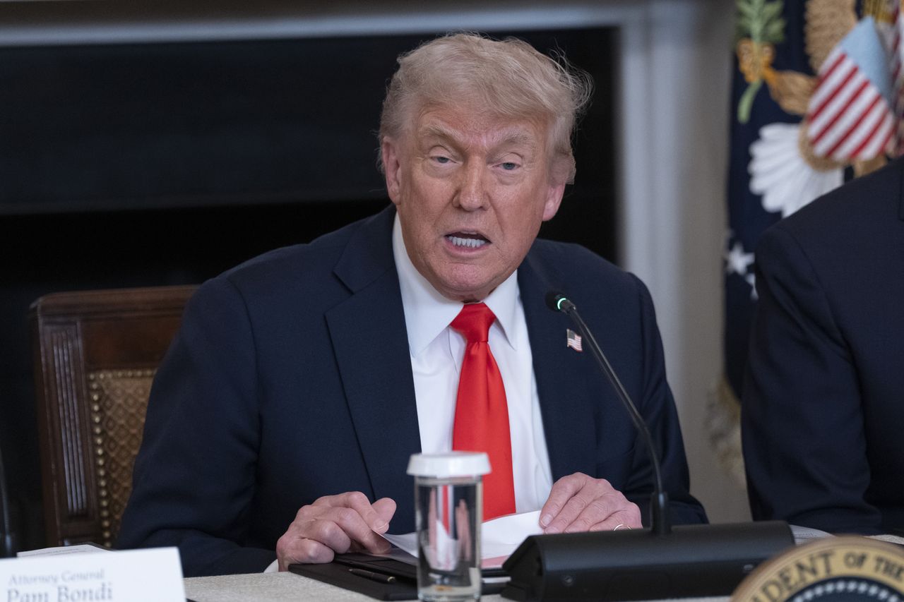 Donald Trump wprowadza zakaz wjazdu dla obywateli kilkunastu państw