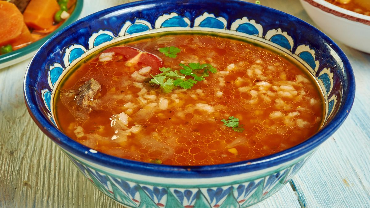 Algierska zupa z pszenicą