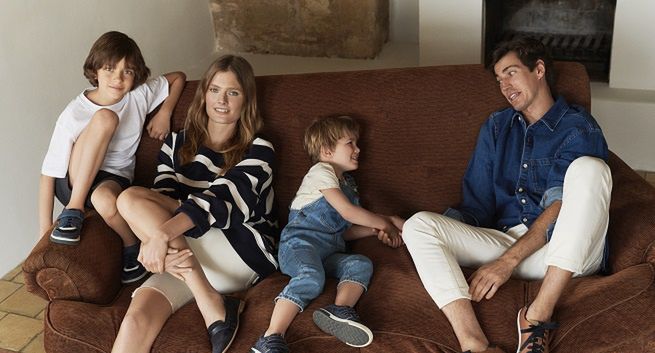 Constance Jablonski w kampanii Lasocki wiosna-lato 2021