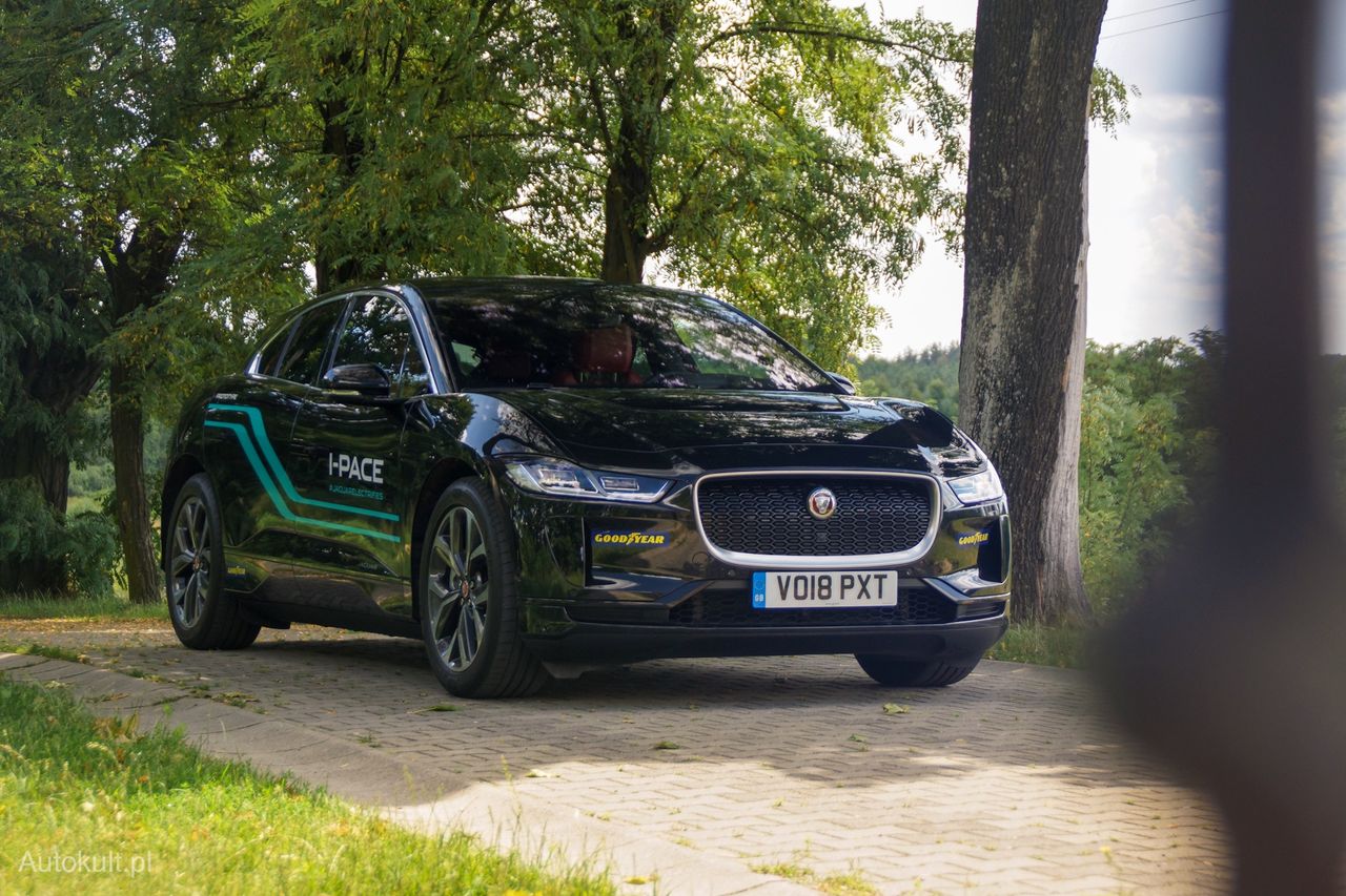 Jaguara I-Pace'a można określić jednym słowem: piękny.