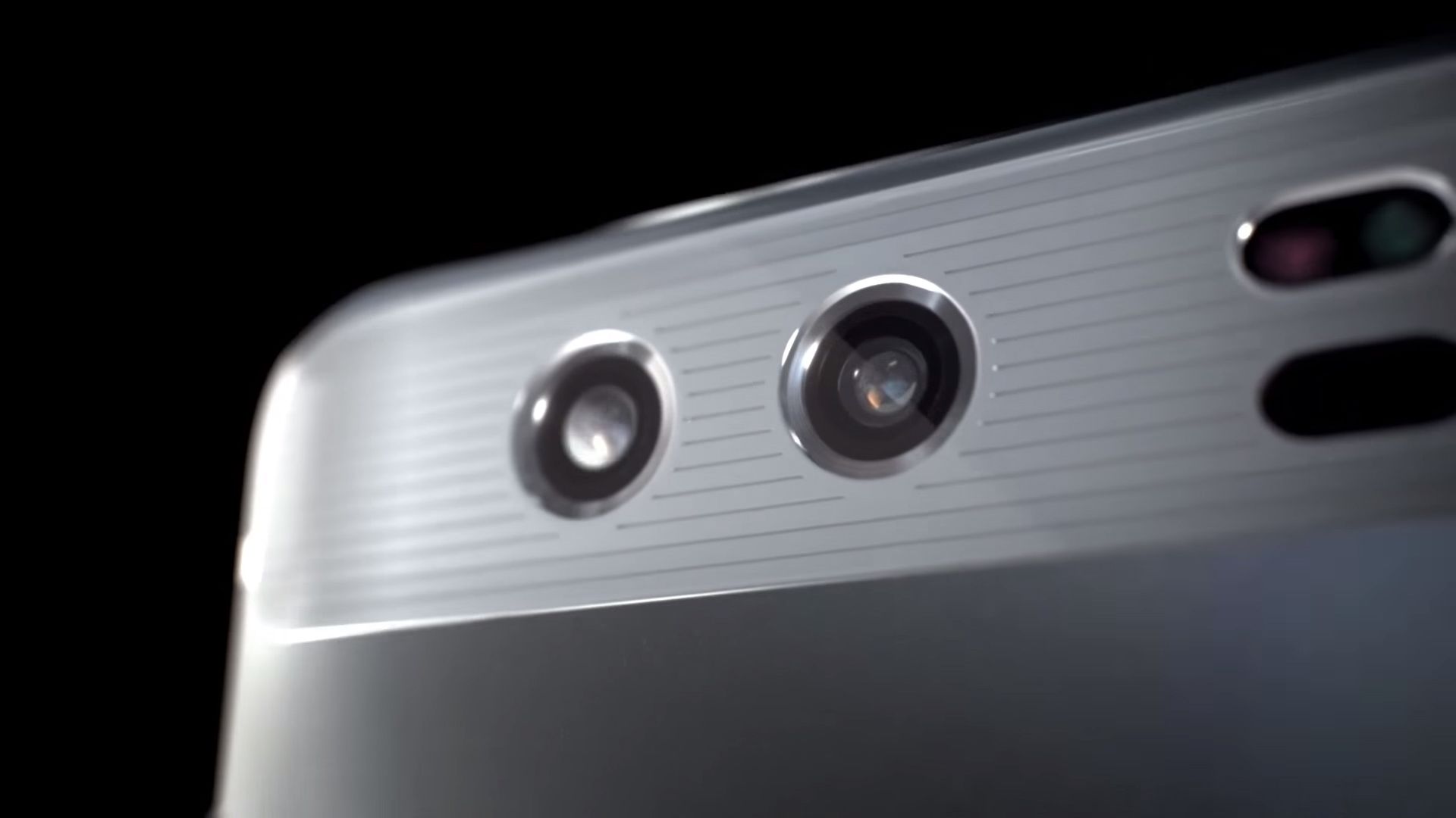 Wiemy jak sprawuje się podwójny moduł aparatu w Huawei P9 2