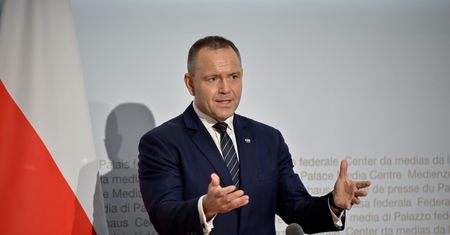 Ultimatum Nawrockiego. Ostatni raz akceptuje te przepisy. Rząd ma rok
