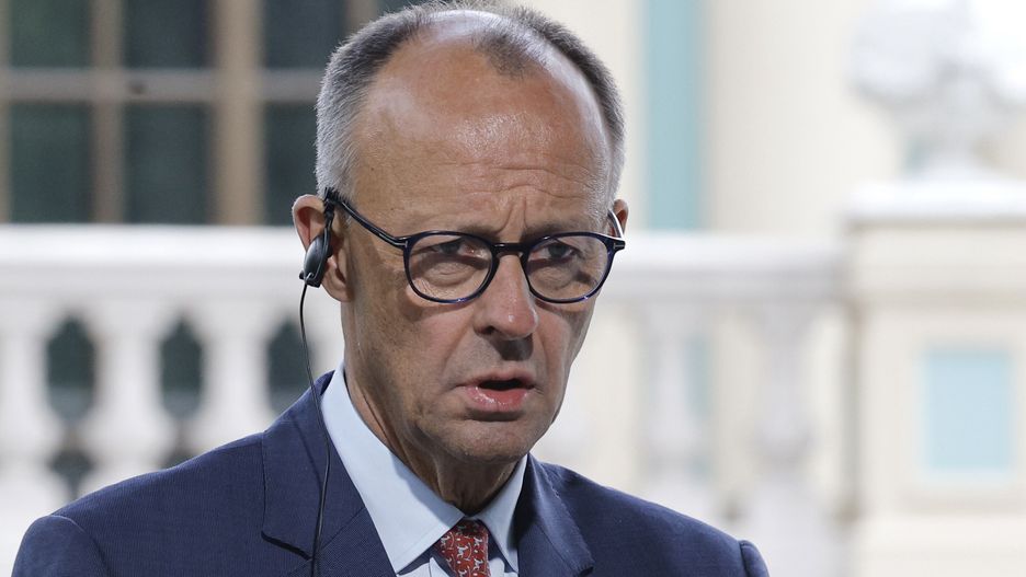 Germany's Chancellor Friedrich Merz addresses a joint press conference following a meeting of the 'Coalition of the willing' at the Mariinskyi Palace, the official residence of the president of Ukraine, in Kyiv, Ukraine, 10 May 2025, amid the ongoing Russian invasion. EPA/SERGEY DOLZHENKO Dostawca: PAP/EPA.