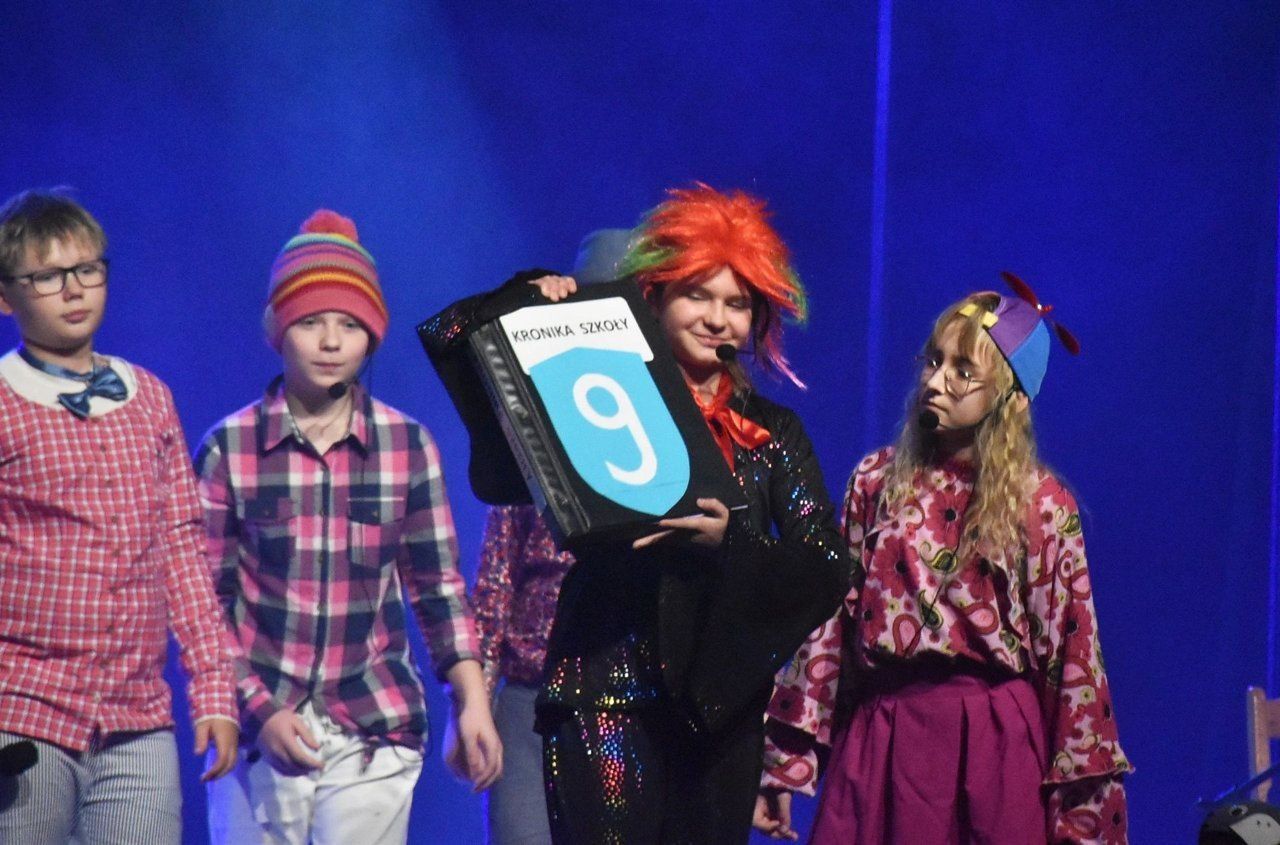 SP 9 Malbork wystawia przedstawienie dla Zosi