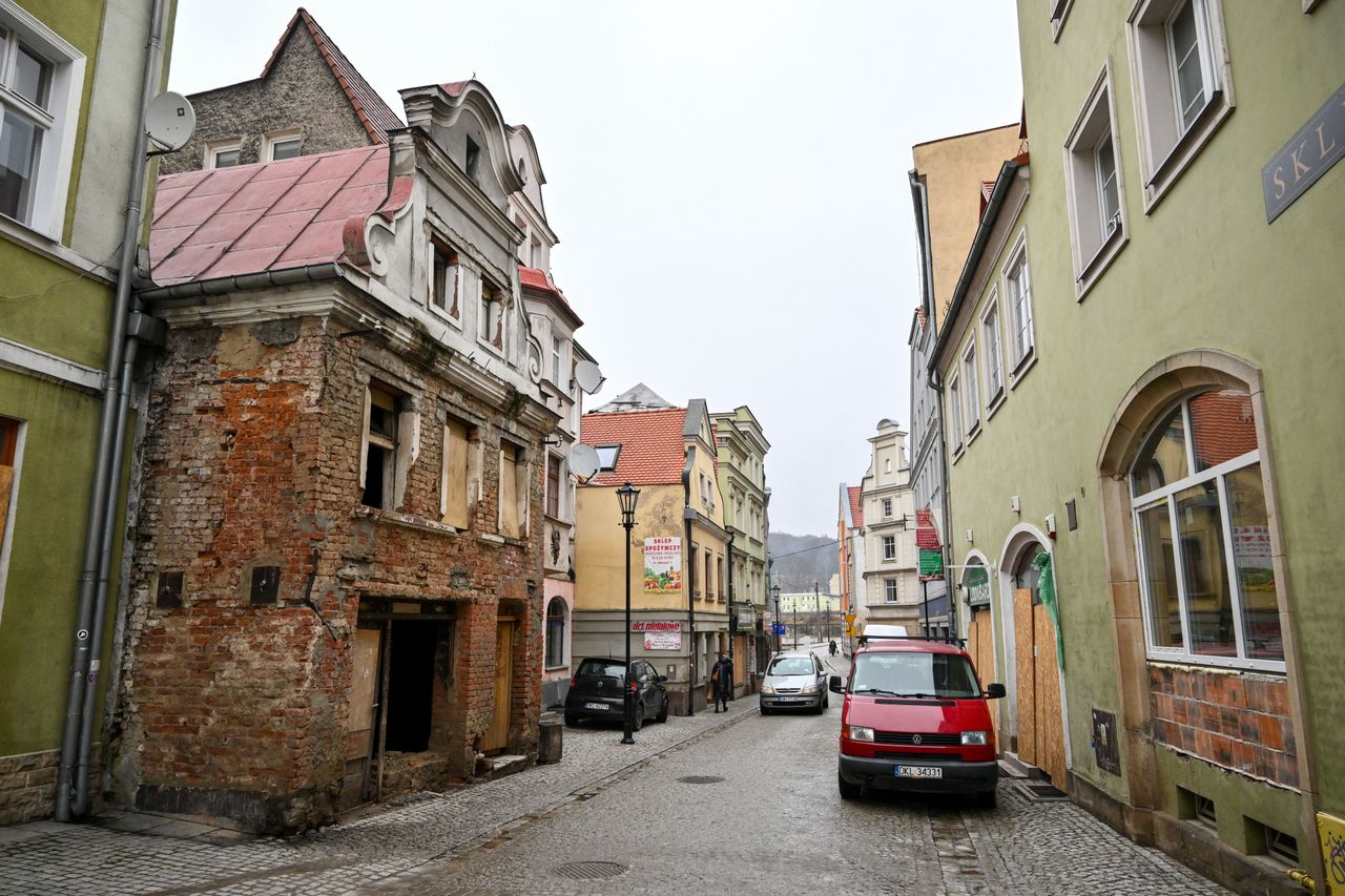 25-tysięczne miasto pozbawione jest niemal w całości wody.