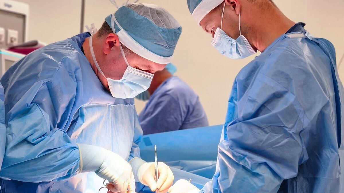 Leczenie raka pęcherza moczowego przy użyciu robota da Vinci w szpitalu przy al. Kraśnickiej