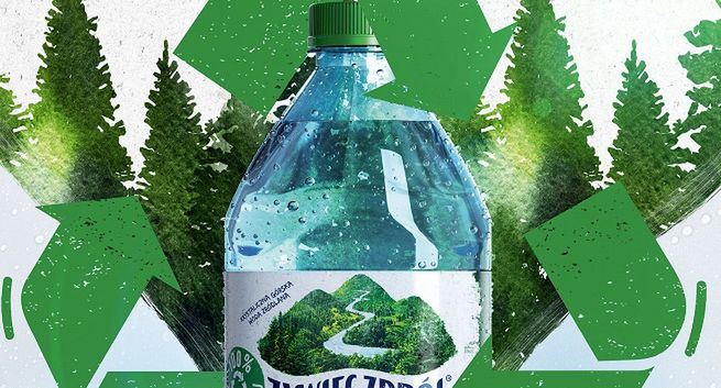 Żywiec Zdrój wprowadza wodę w butelkach ze zrecyklingowanego plastiku