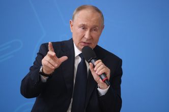 Zamiast aresztu czerwony dywan. Putin przyleciał do Mongolii