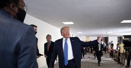 Konkurencja dla Facebooka i Twittera? Trump stworzył własną aplikację