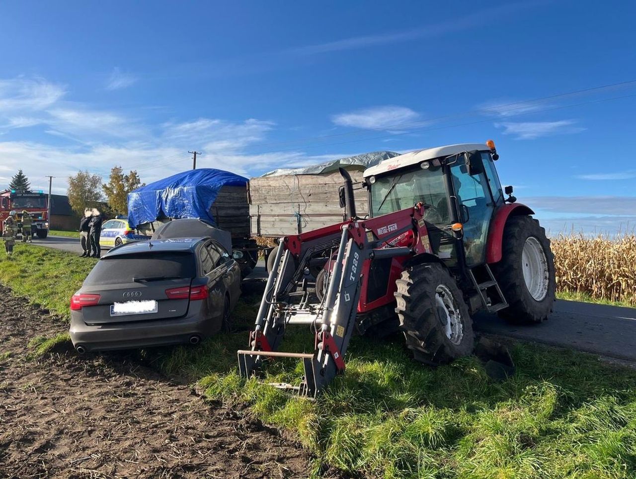 Jutrosin: Miał pięć zakazów prowadzenia i zderzył się z traktorem. Tym razem sąd się nie patyczkował i wsadził go do więzienia