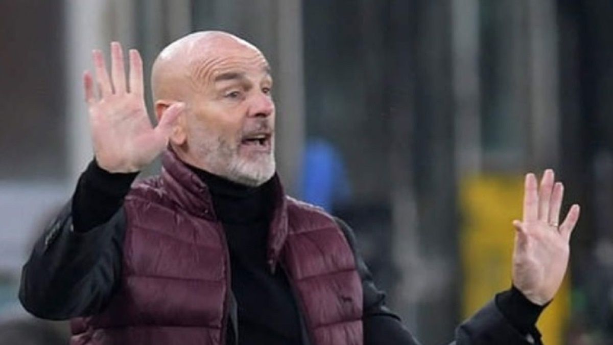 Stefano Pioli w czasie meczu Milanu