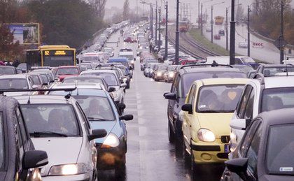 W marcu zarejestrowano najwięcej samochodów w tym stuleciu