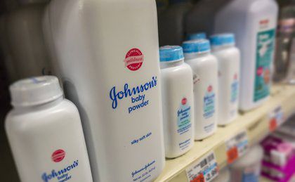 Kolejny wyrok dla Johnson & Johnson. Koncern zapłaci 55 mln dol. odszkodowania