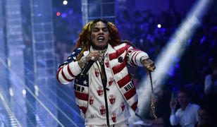 Tekashi 6ix9ine został aresztowany. Grożą mu 32 lata więzienia