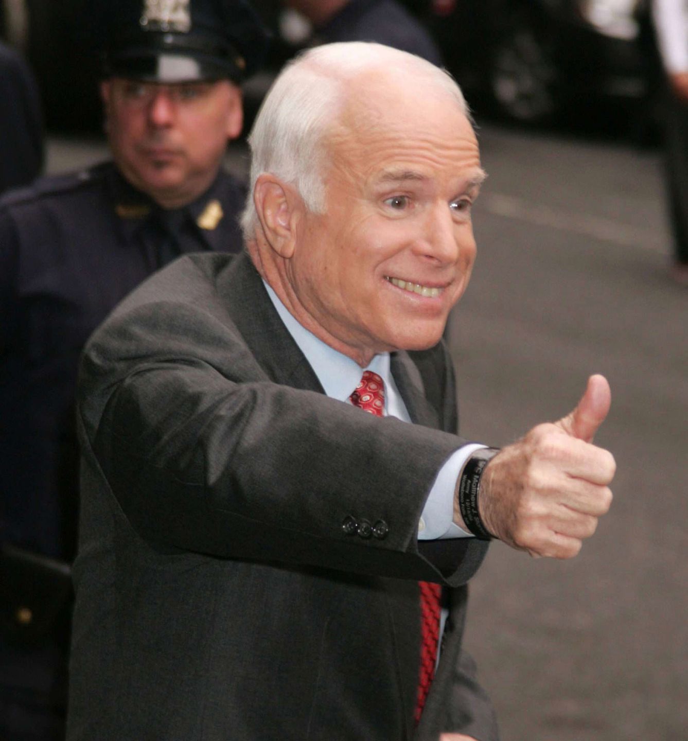 John McCain nie żyje