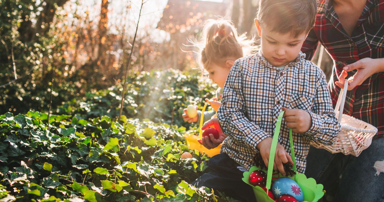 Jajko niespodzianka na Wielkanoc- Pyszności; źródło: Canva