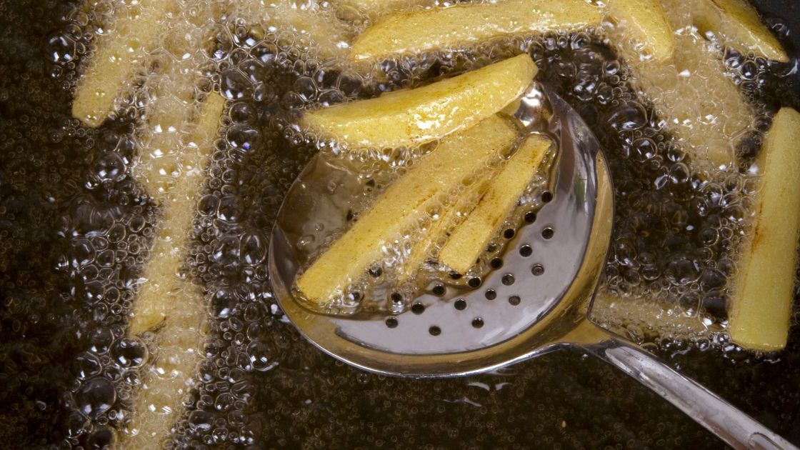 Chrupiące frytki- Pyszności; źródło: Canva