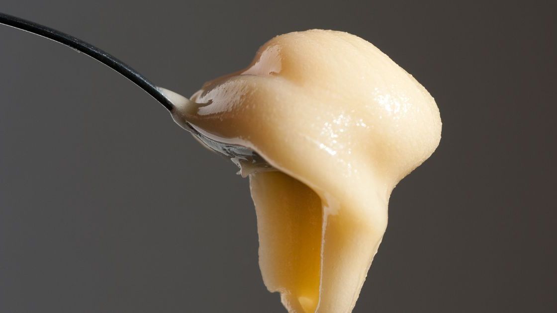 Jak sprawdzić naturalność miodu- Pyszności/ źródło: Canva