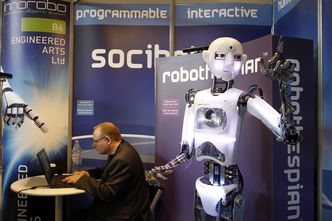 Raport: liczba robotów przekłada się na konkurencyjność gospodarki